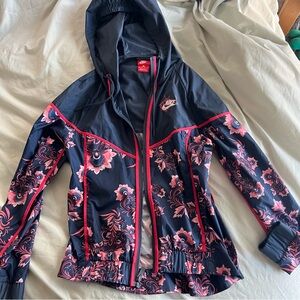 Nike Women's Floral Windrunner Windbreaker